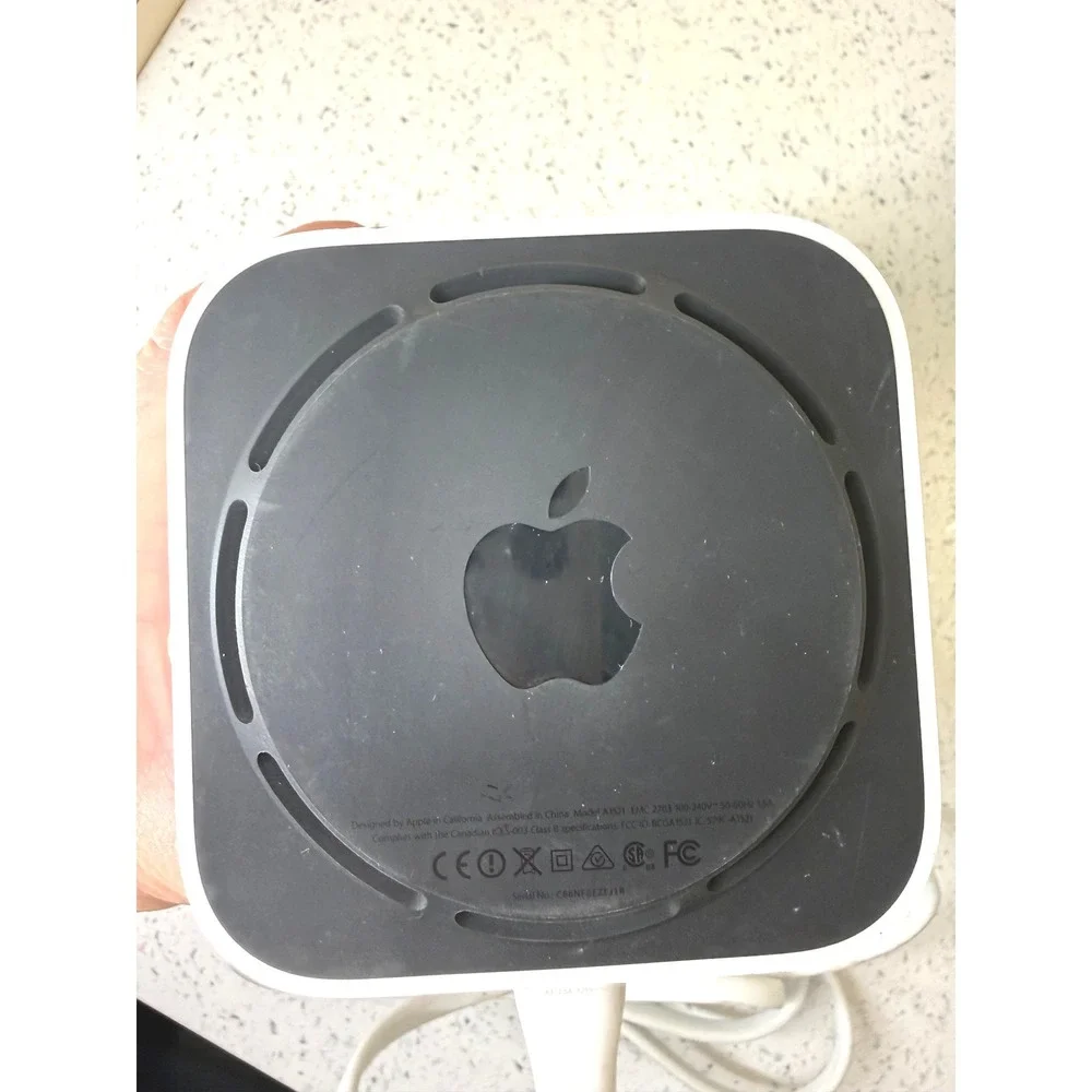 Apple AirPort Extreme A1521 2TB White 802.11ac Dual-Band‎ Wi-Fi Router ME918LL/A